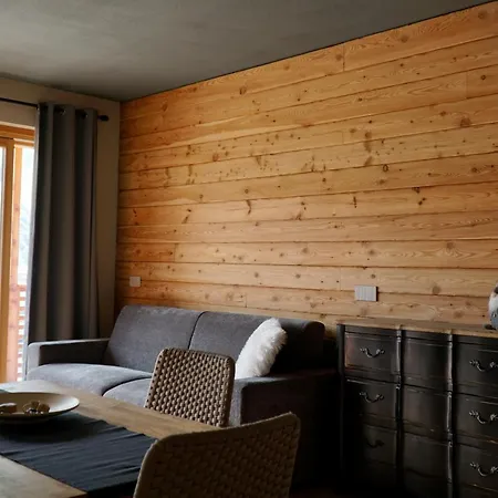 아파트 Alpi Azzurre *